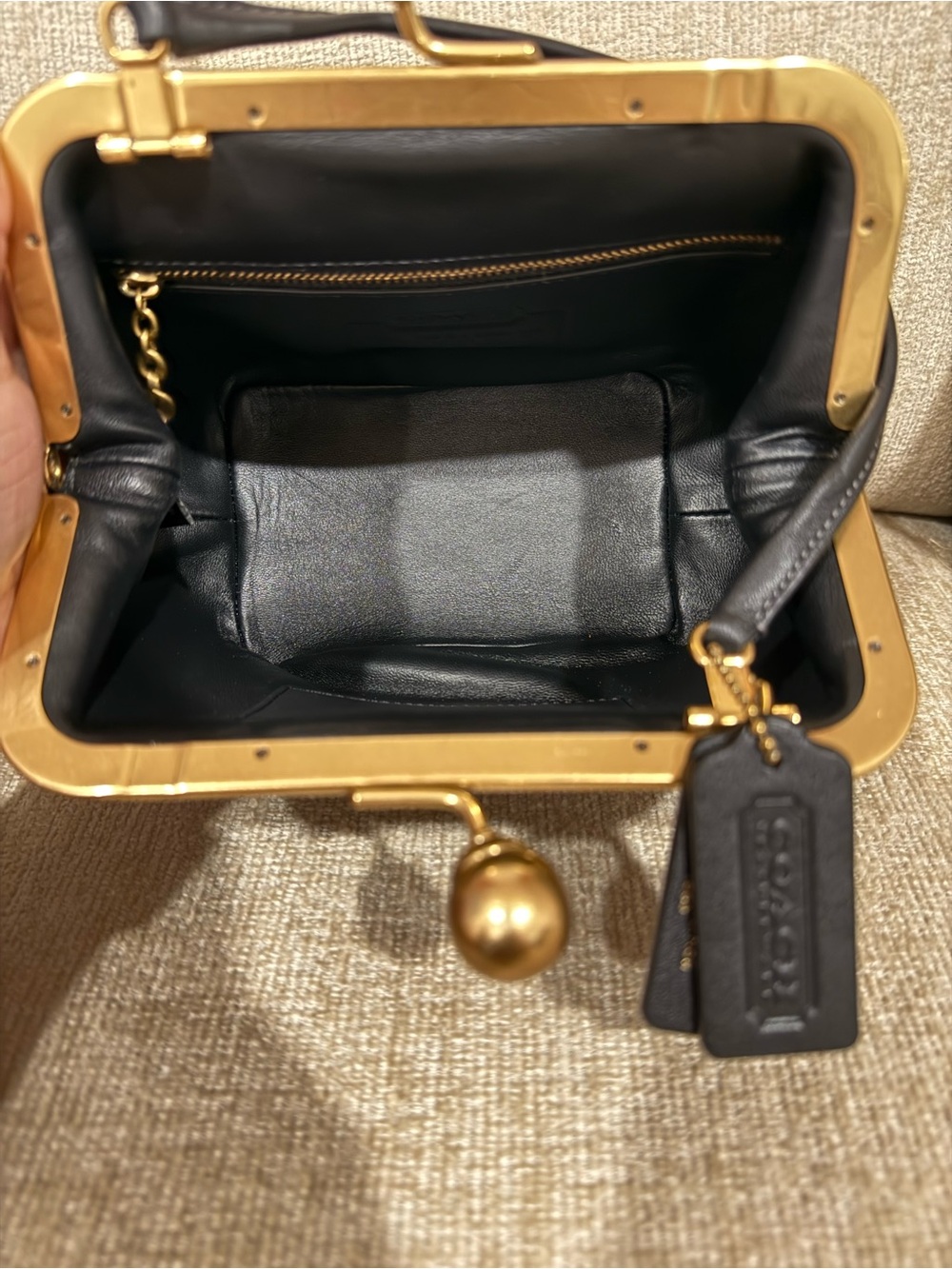 Coach Kisslock Frame Bag 16 - Picture 5 of 7